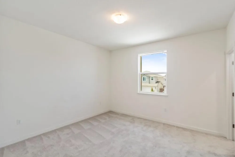 16562 Arbuckle Avenue Lathrop, CA 95330