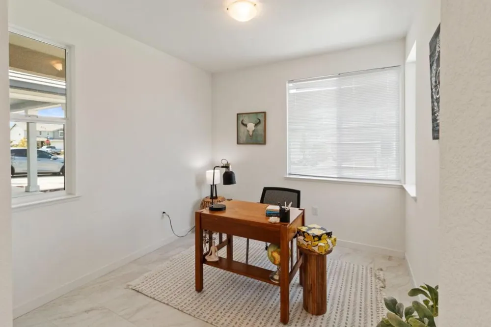 16562 Arbuckle Avenue Lathrop, CA 95330