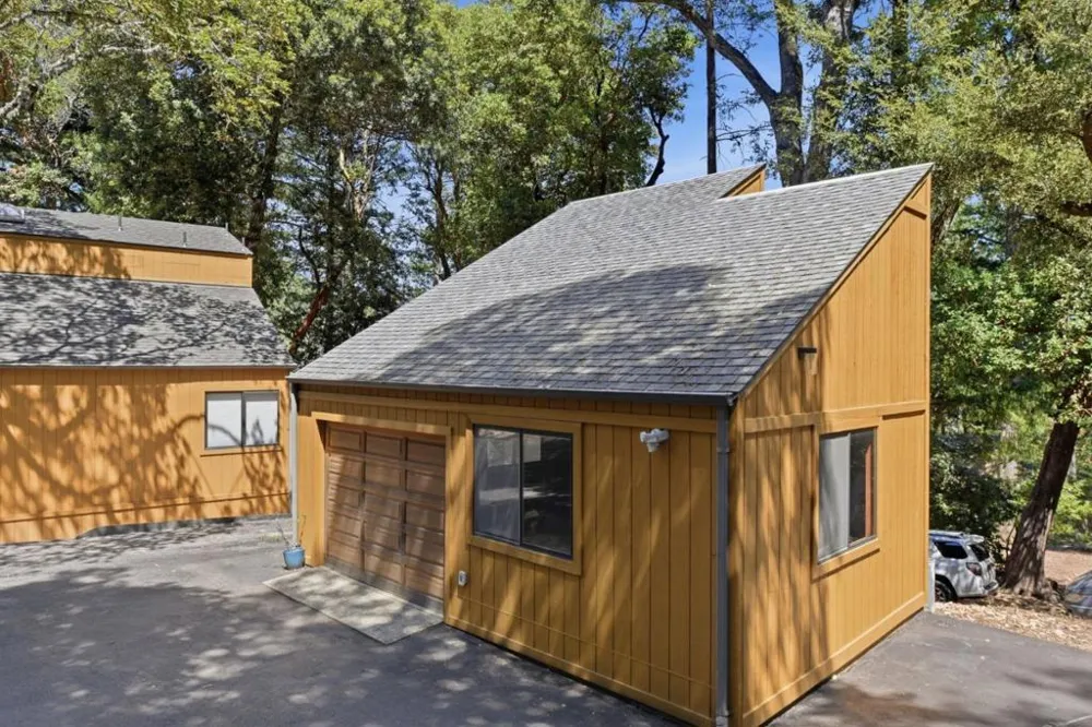 22163 Miller Ridge Road Los Gatos, CA 95033
