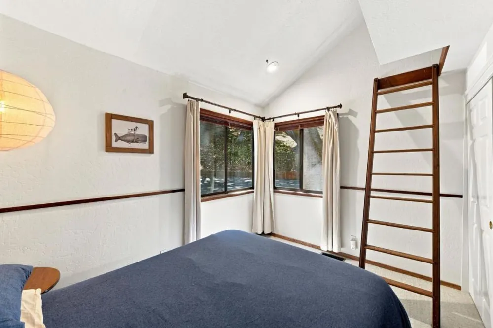 22163 Miller Ridge Road Los Gatos, CA 95033