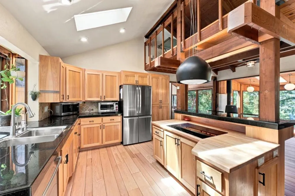 22163 Miller Ridge Road Los Gatos, CA 95033