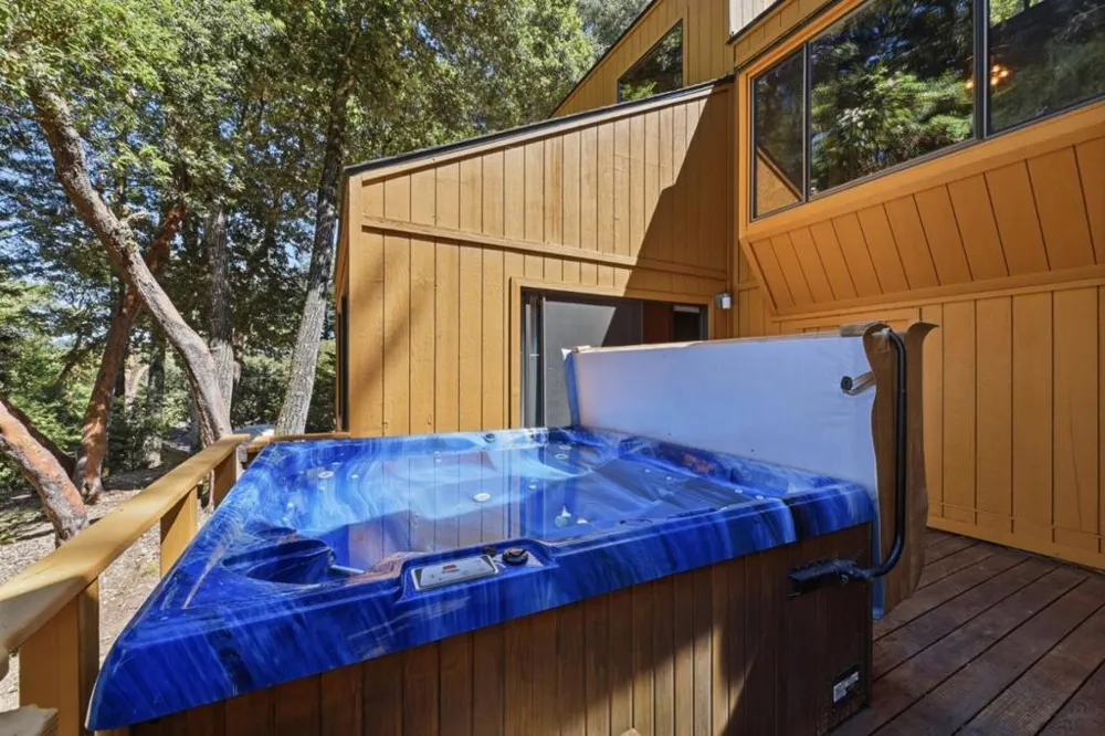22163 Miller Ridge Road Los Gatos, CA 95033
