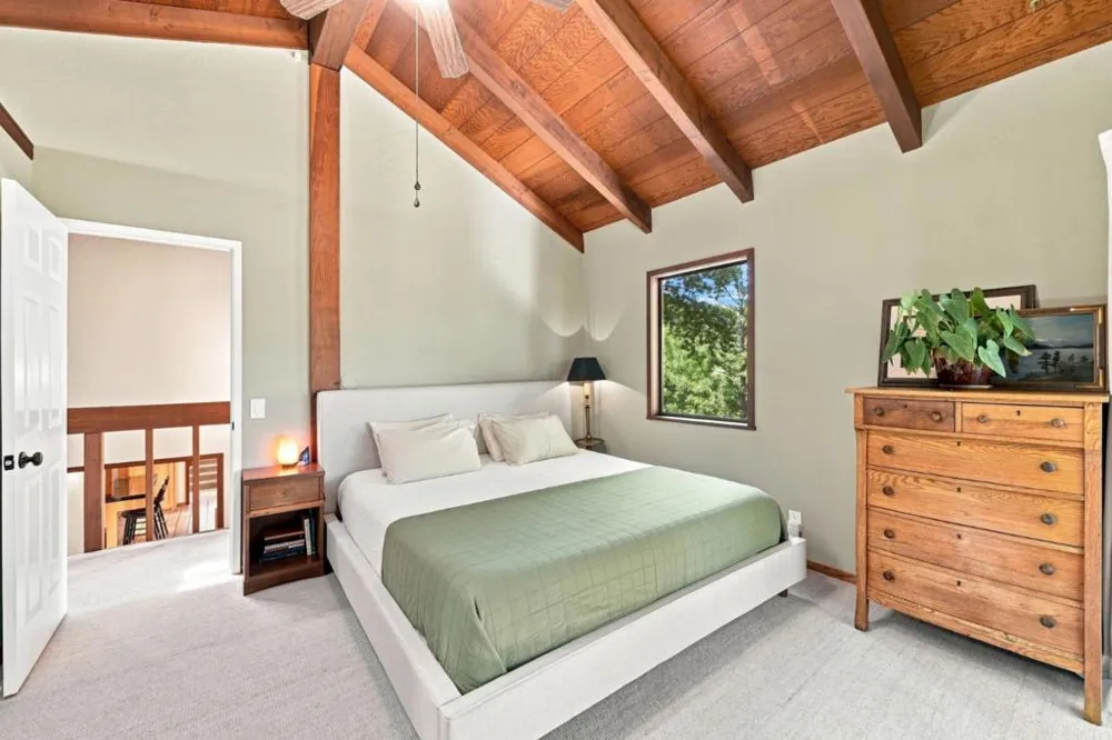 22163 Miller Ridge Road Los Gatos, CA 95033