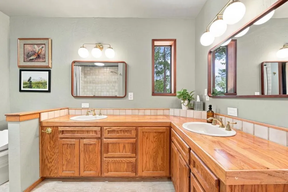 22163 Miller Ridge Road Los Gatos, CA 95033