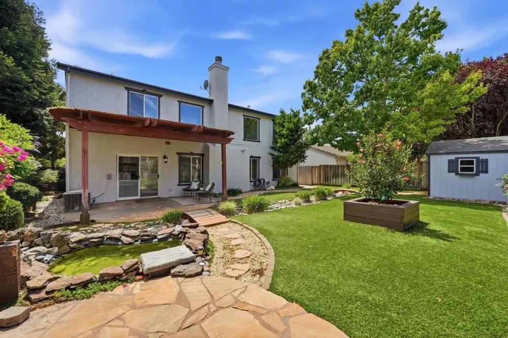 1371 Peregrine Drive Gilroy, CA 95020