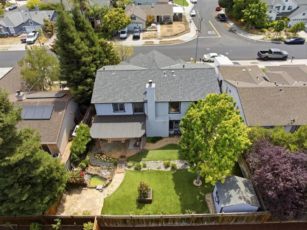 1371 Peregrine Drive Gilroy, CA 95020