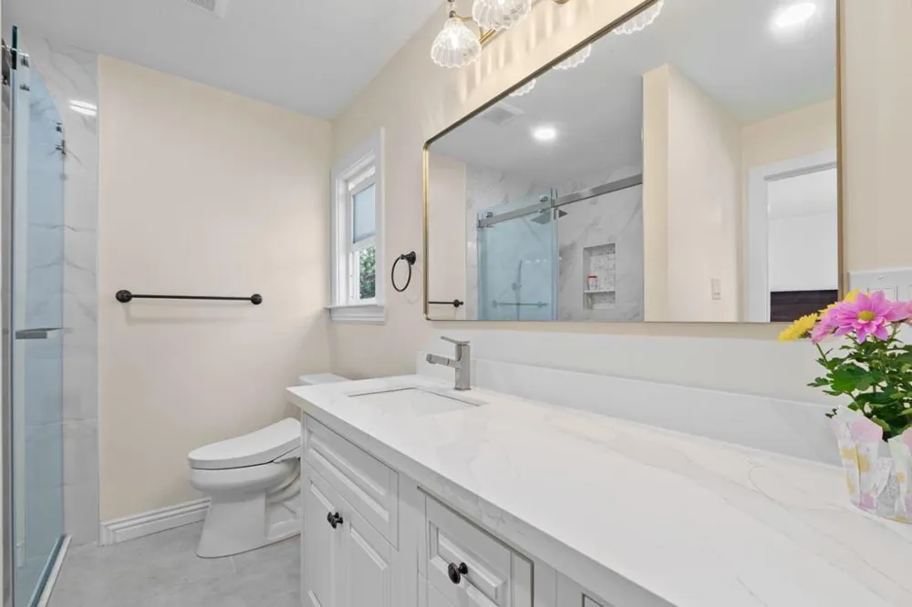 2347 Bennington Lane Hayward, CA 94545