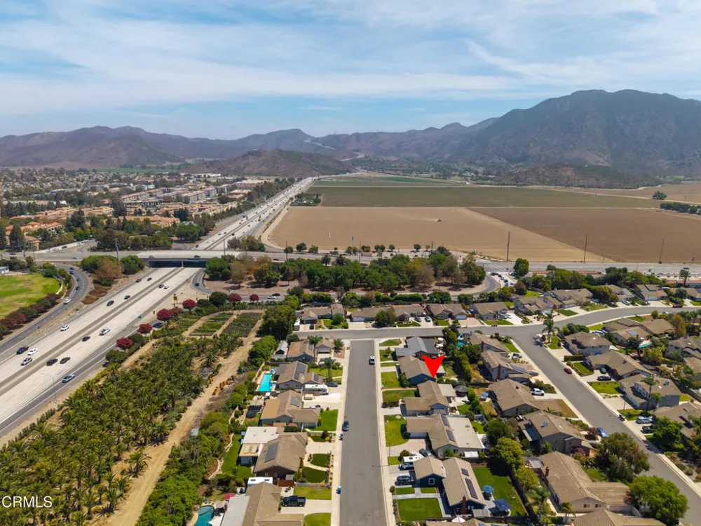 4552 Milpas Street Camarillo, CA 93012