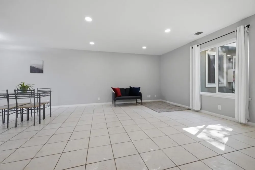 1355 Mcquesten #C San Jose, CA 95122