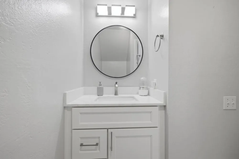 1355 Mcquesten #C San Jose, CA 95122