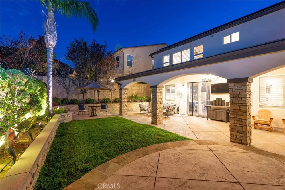 17688 Wren Drive Canyon Country, CA 91387