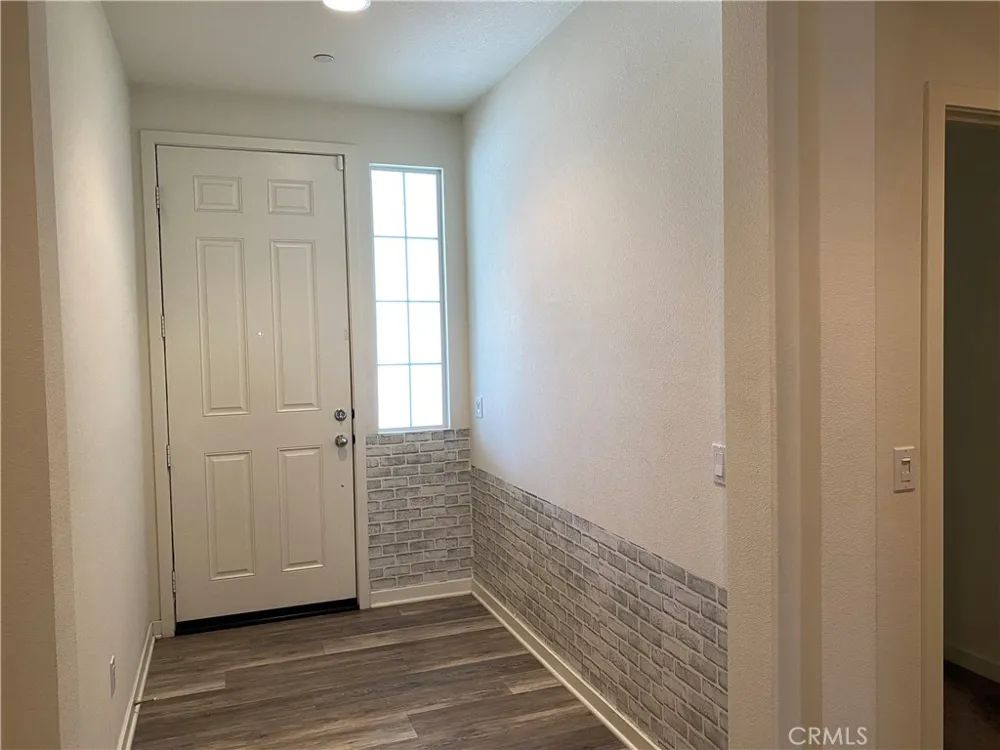 4232 W Ivesbrook Street Lancaster, CA 93536