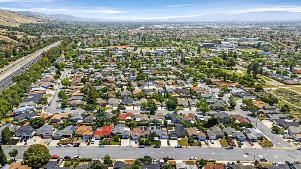 448 Greathouse Drive Milpitas, CA 95035
