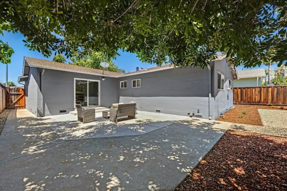 448 Greathouse Drive Milpitas, CA 95035