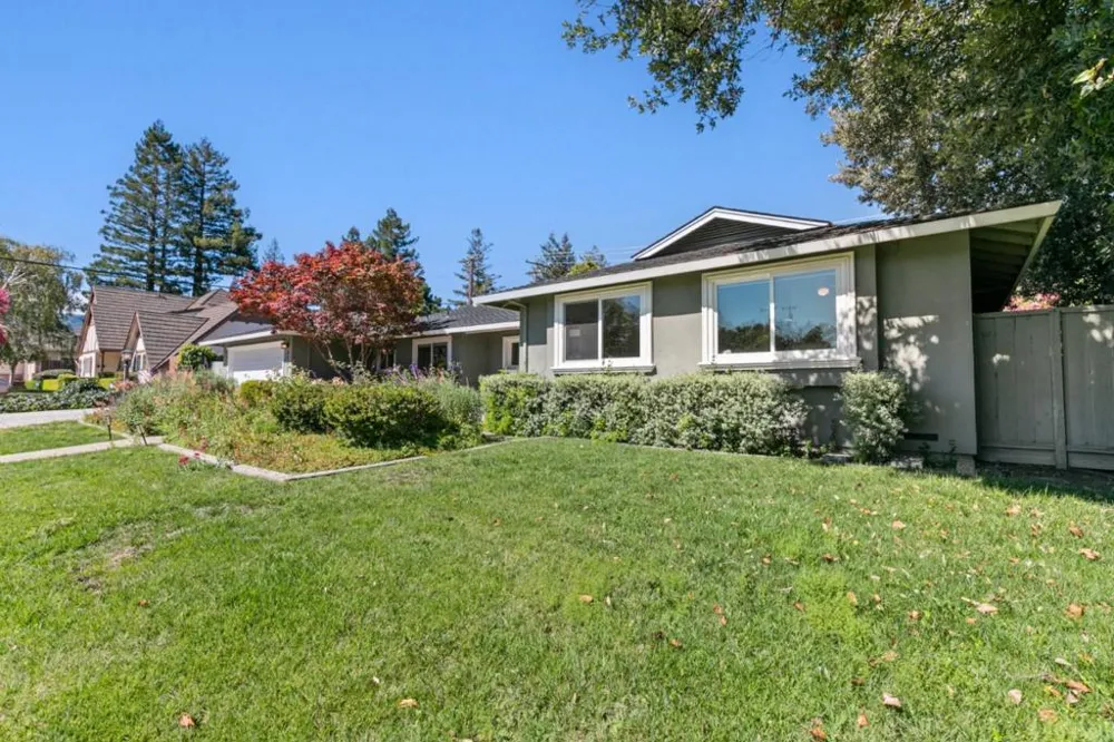 20005 Scotland Drive Saratoga, CA 95070