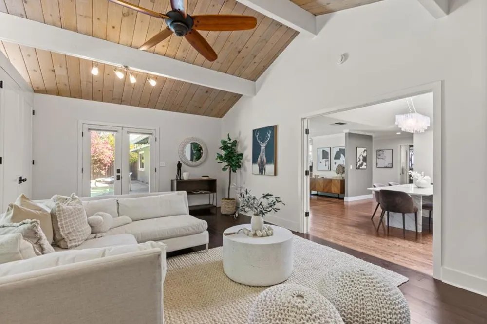 20005 Scotland Drive Saratoga, CA 95070