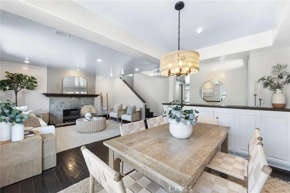 405 10th Street Manhattan Beach, CA 90266