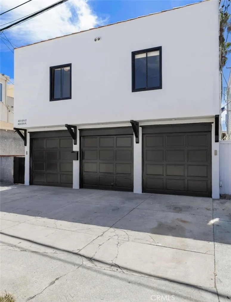 405 10th Street Manhattan Beach, CA 90266