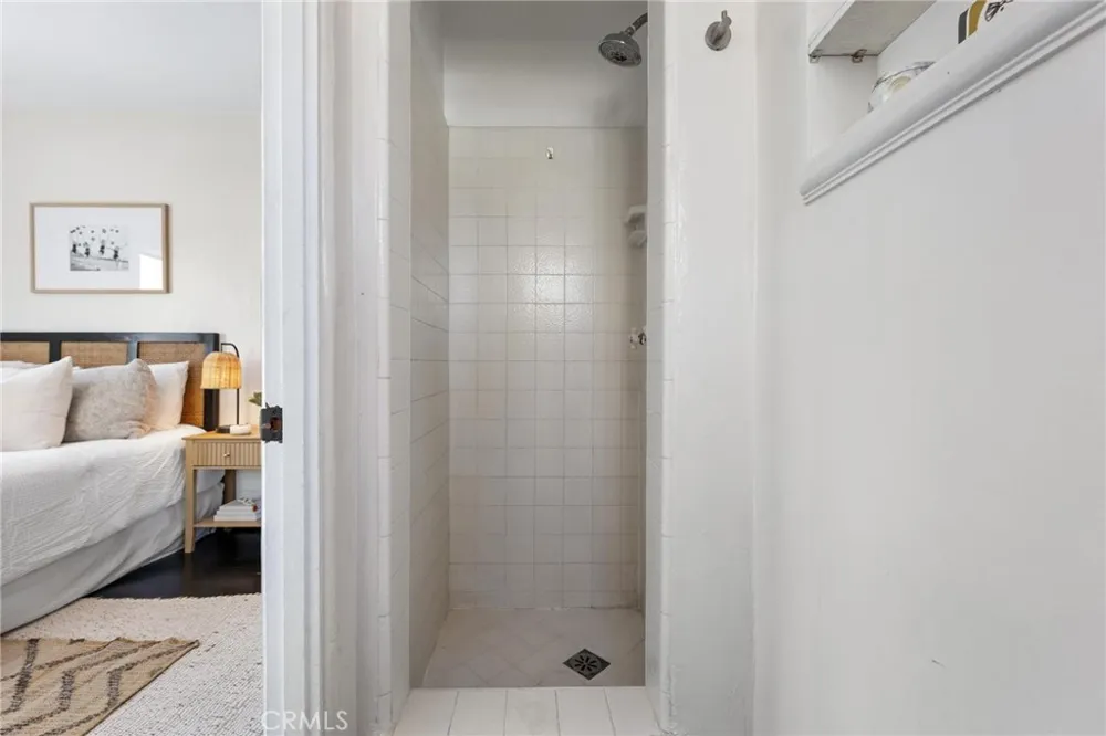 405 10th Street Manhattan Beach, CA 90266