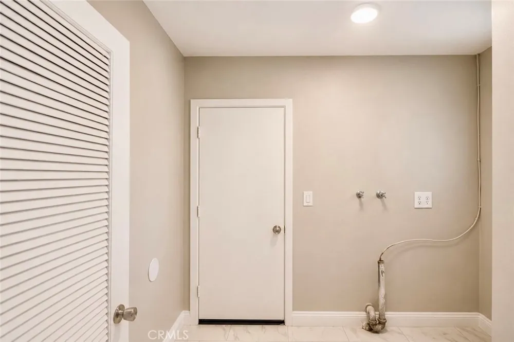 13291 Siskiyou Westminster, CA 92683
