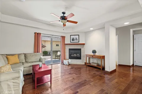 579 Camino Mercado #409