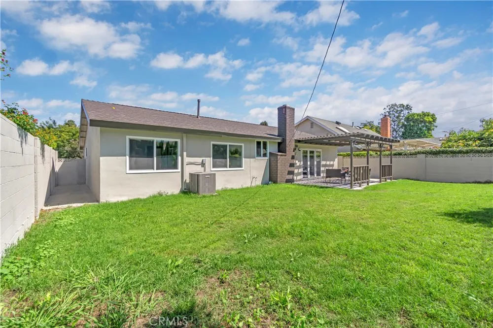 5762 Ludlow Garden Grove, CA 92845