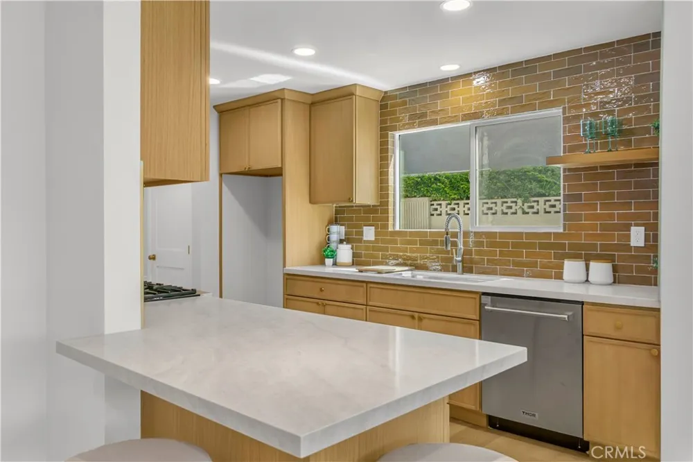 5762 Ludlow Garden Grove, CA 92845