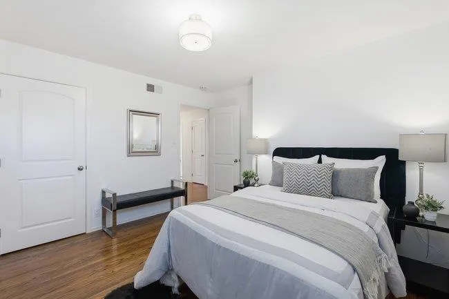2310 Euclid Avenue Redwood City, CA 94061