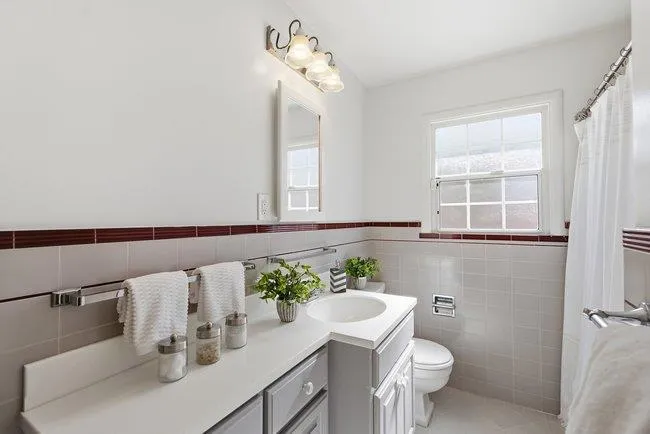 2310 Euclid Avenue Redwood City, CA 94061