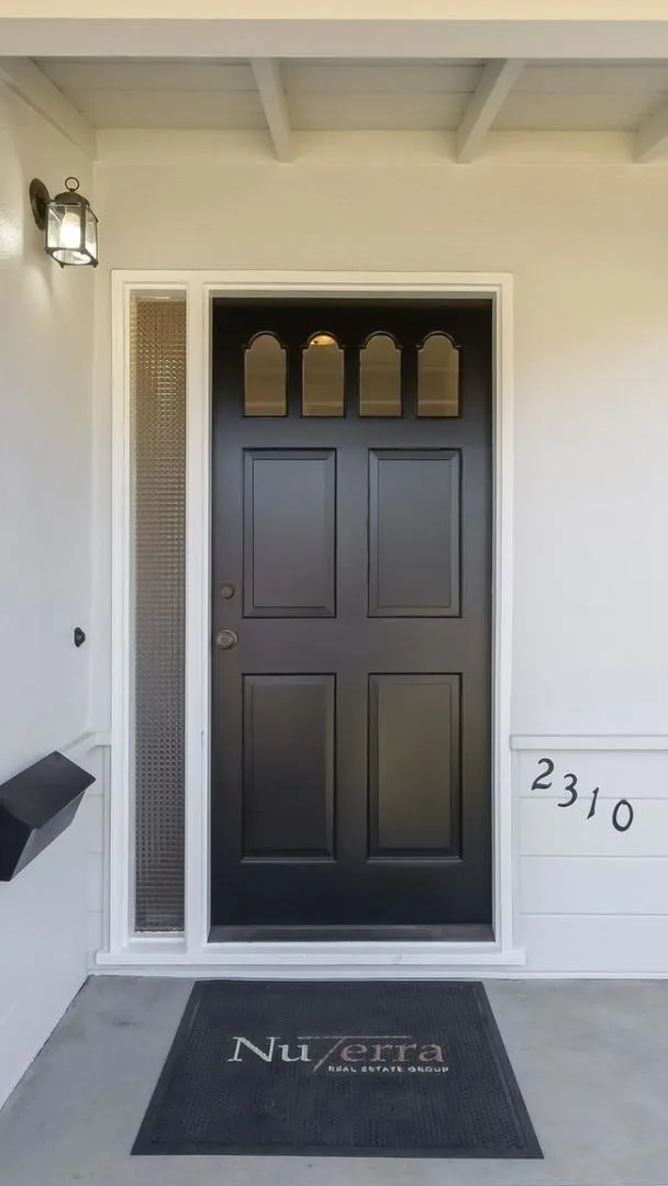 2310 Euclid Avenue Redwood City, CA 94061