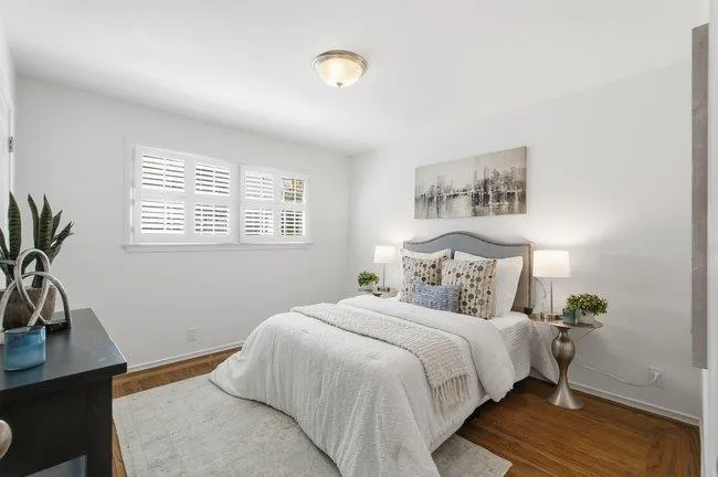 2310 Euclid Avenue Redwood City, CA 94061