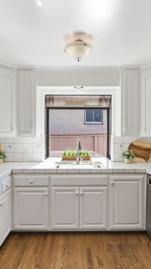 2310 Euclid Avenue Redwood City, CA 94061