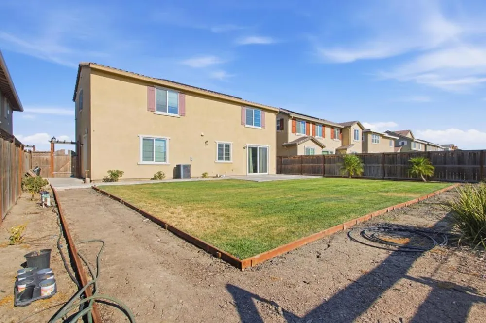 1307 S Hart Drive Mountain House, CA 95391