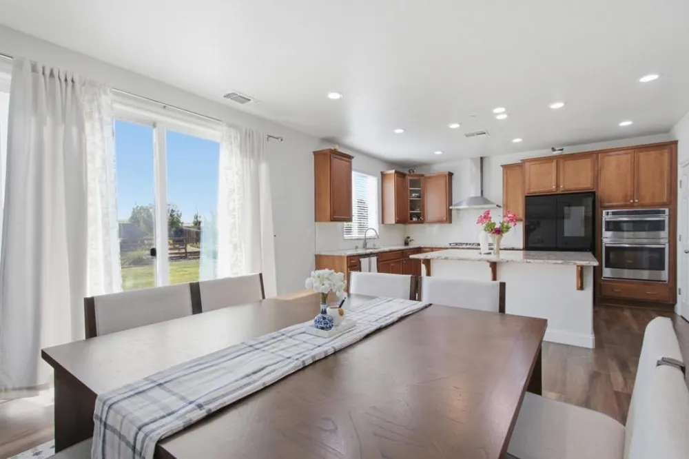 1307 S Hart Drive Mountain House, CA 95391