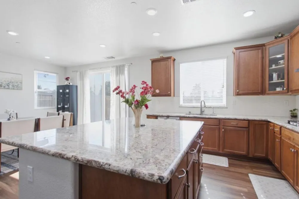 1307 S Hart Drive Mountain House, CA 95391
