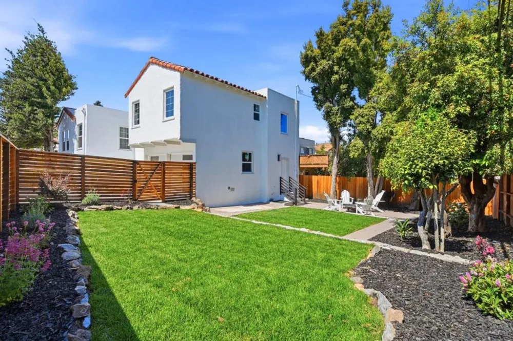200 Magnolia Avenue Millbrae, CA 94030