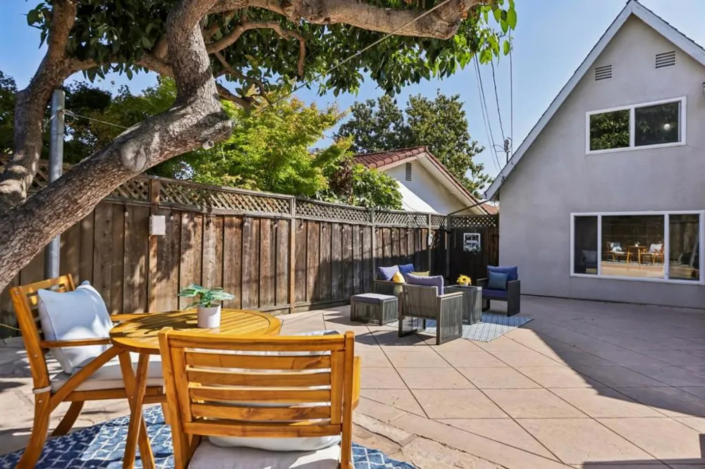 716 Fairlane Avenue Santa Clara, CA 95051