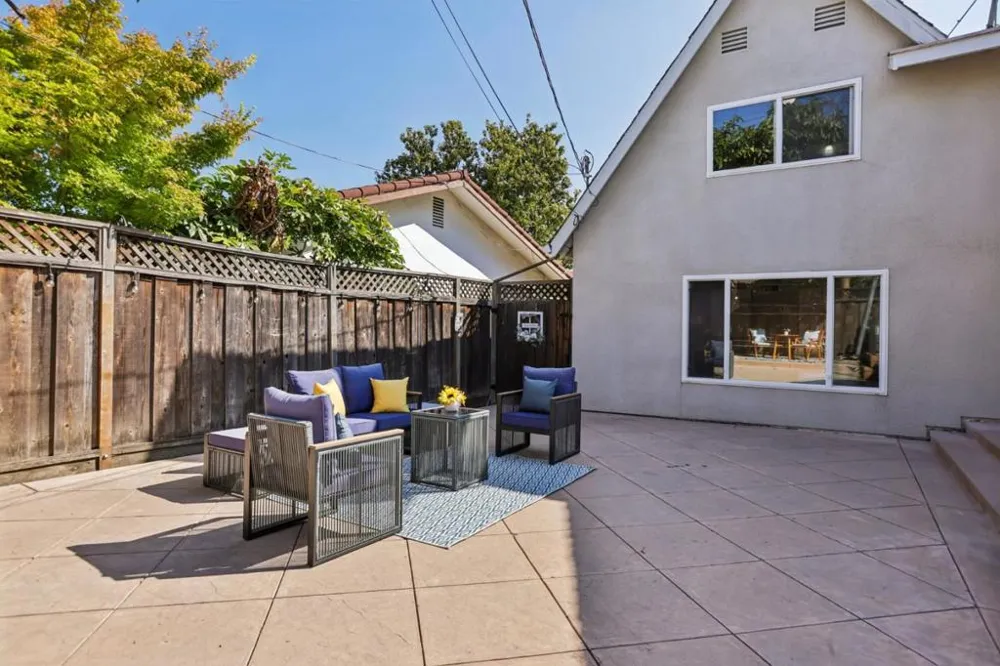 716 Fairlane Avenue Santa Clara, CA 95051