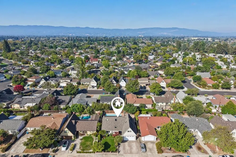 716 Fairlane Avenue Santa Clara, CA 95051