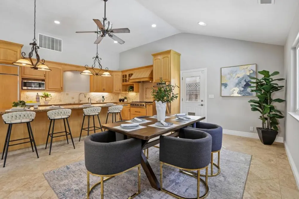 716 Fairlane Avenue Santa Clara, CA 95051
