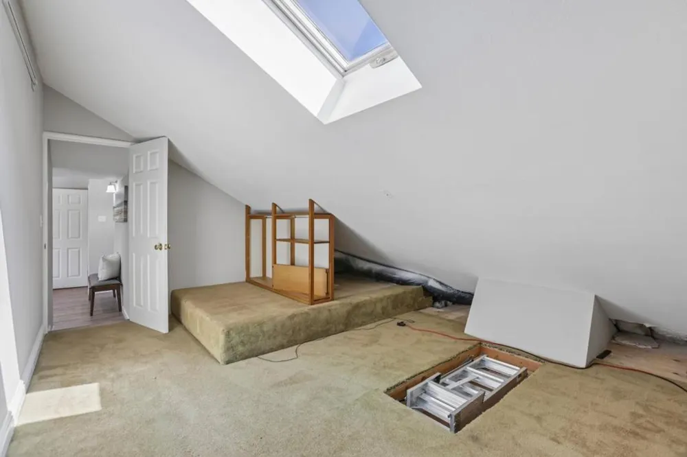 716 Fairlane Avenue Santa Clara, CA 95051