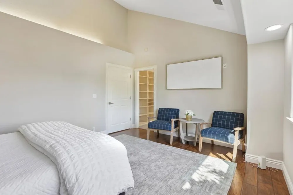716 Fairlane Avenue Santa Clara, CA 95051