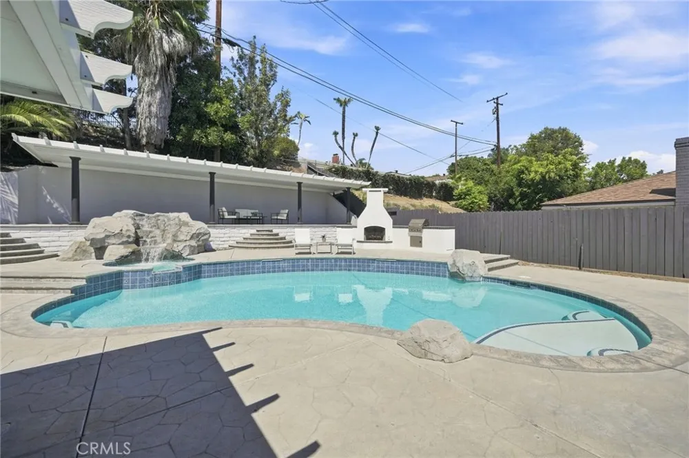 633 Dorothy Fullerton, CA 92831