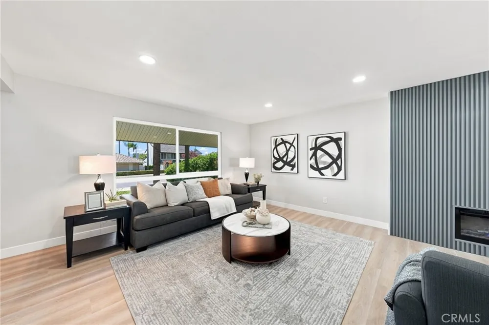 633 Dorothy Fullerton, CA 92831