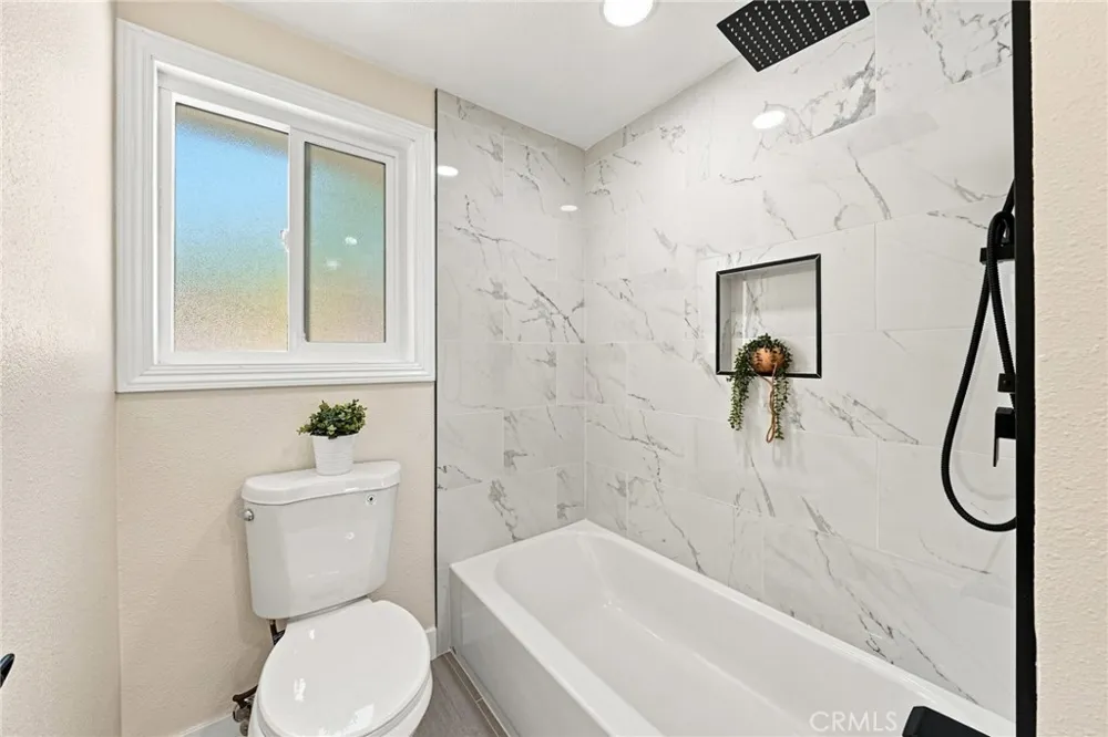 633 Dorothy Fullerton, CA 92831