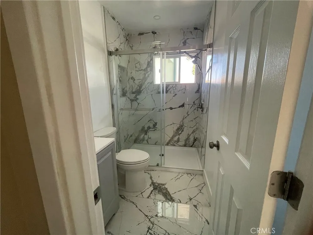 213 W Guinida Anaheim, CA 92805