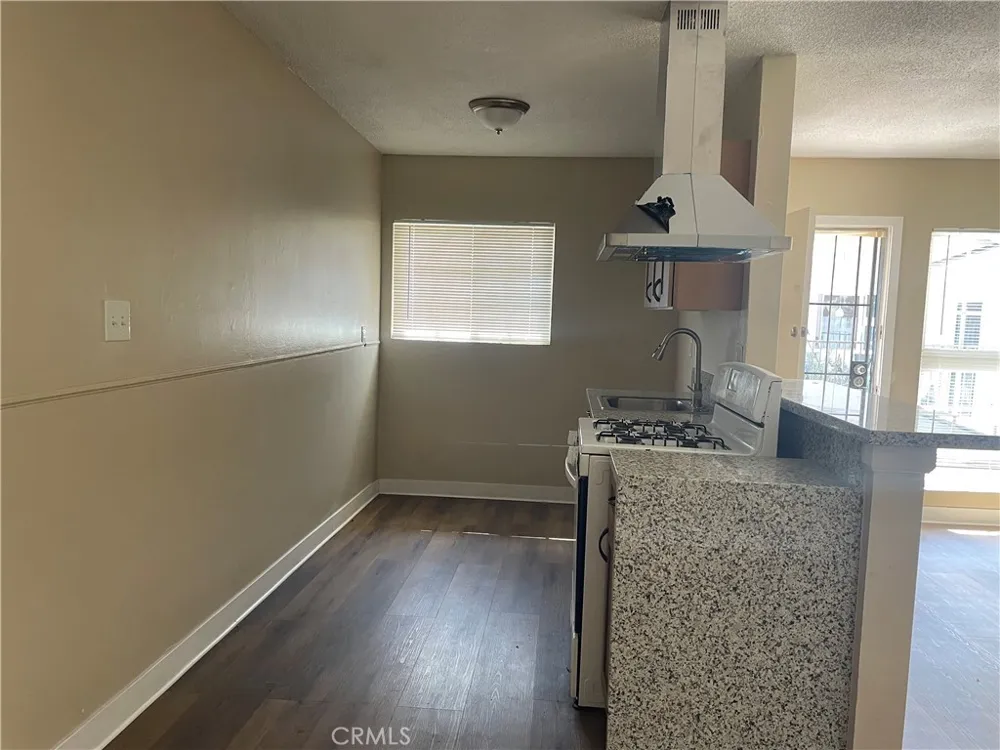 213 W Guinida Anaheim, CA 92805