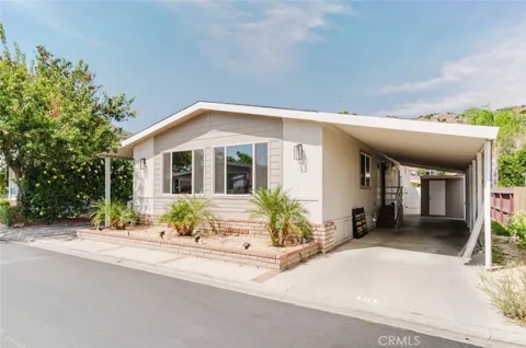 15455 Glenoaks Boulevard #272