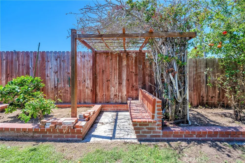 1913 240th Lomita, CA 90717