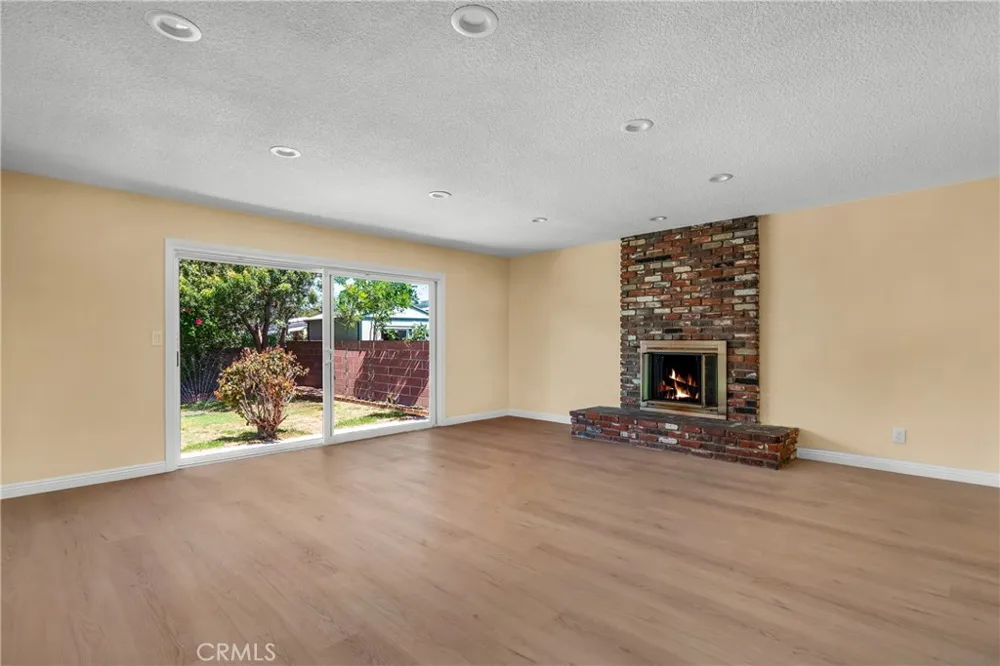 1913 240th Lomita, CA 90717